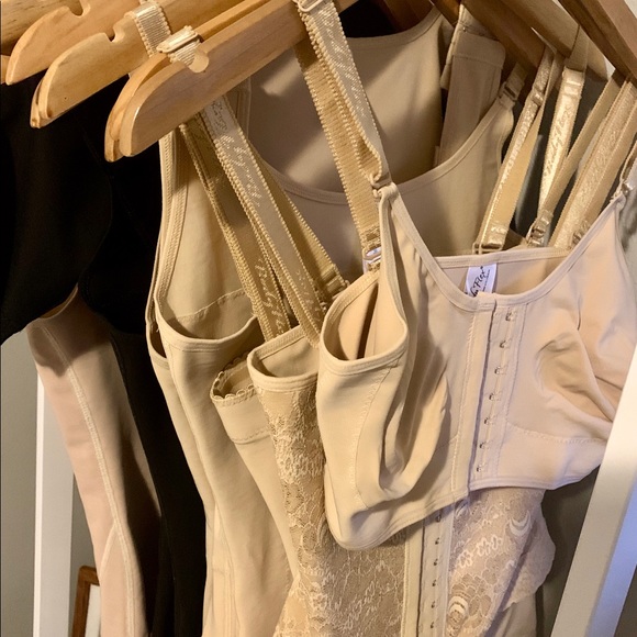 Fajas - Picture 1 of 8